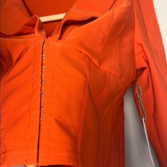 Story on. Sotela Orange Cropped Blazer with Notched Lapels - Picture 9 of 9